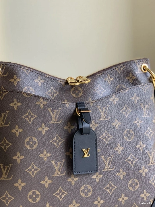 VUITTON ODÉON MM LOUIS 0806